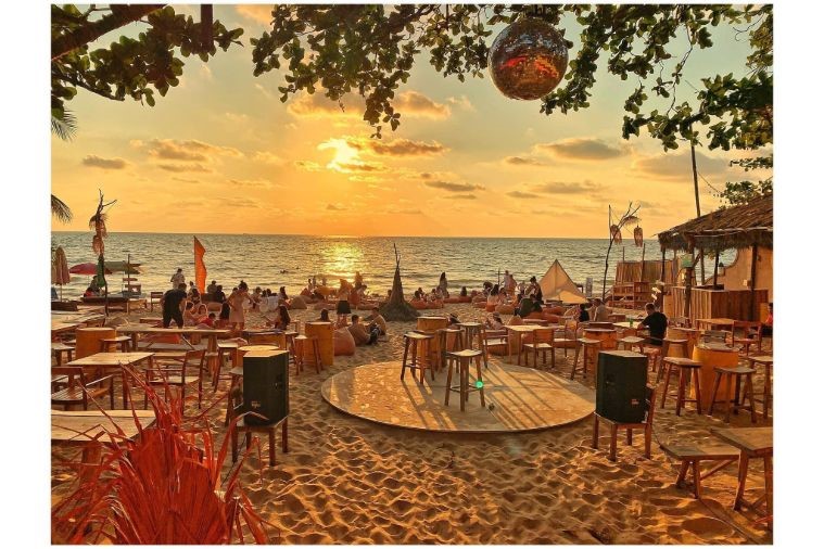 OCSEN Beach Bar & Club - Phú Quốc