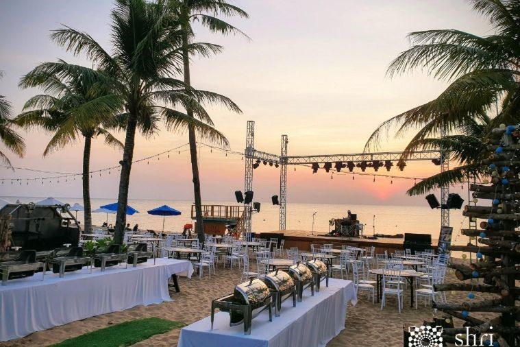 Shri Beach Club & Bar - Phú Quốc