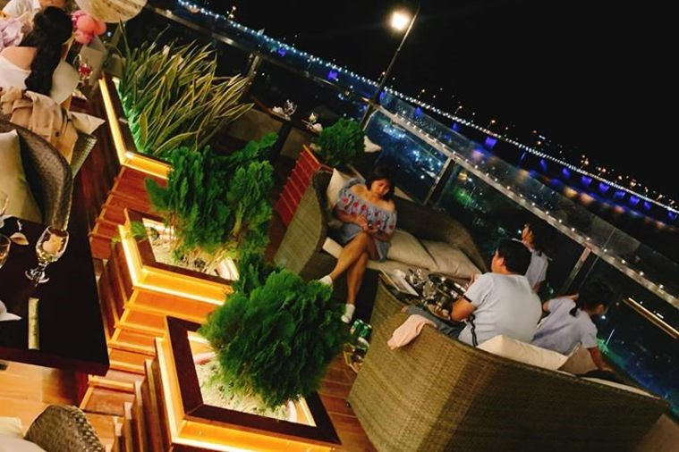 Nhà hàng sân thượng STAR TÚT - Phú Yên