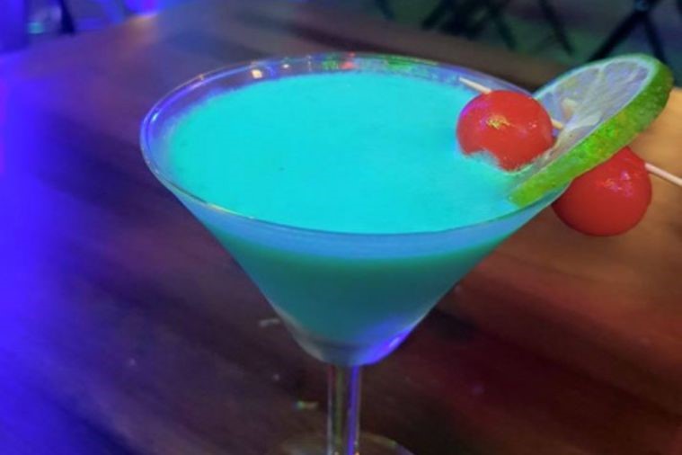 Brothers Pub - Hạ Long