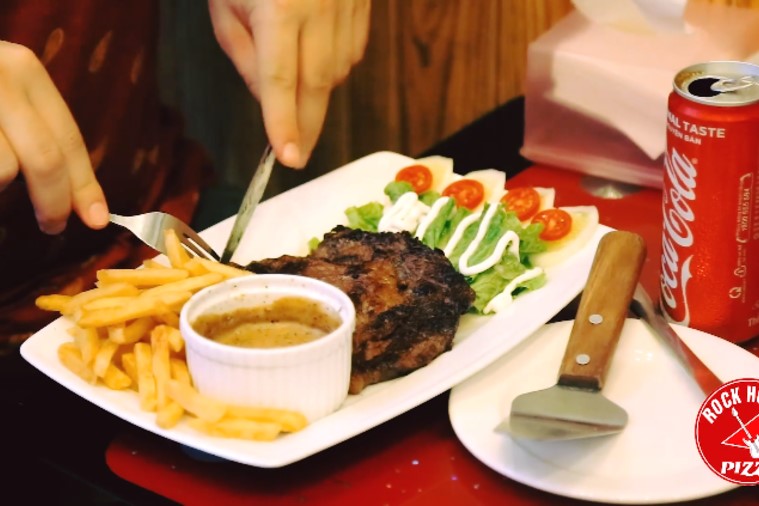 Rock House Pizza - Hạ Long