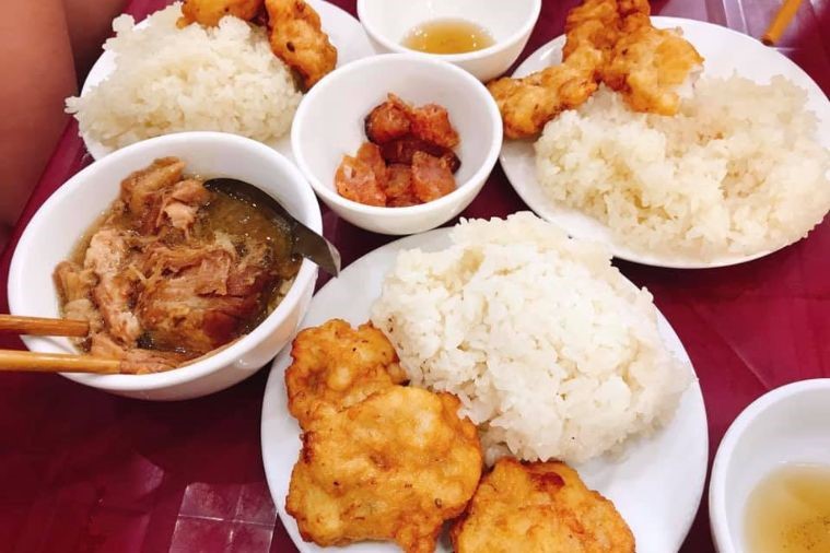 Xôi chả mực Bà Béo Minh Hòa - Hạ Long