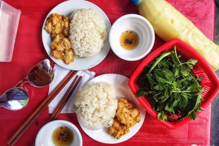 Xôi chả mực Bà Béo Minh Hòa - Hạ Long