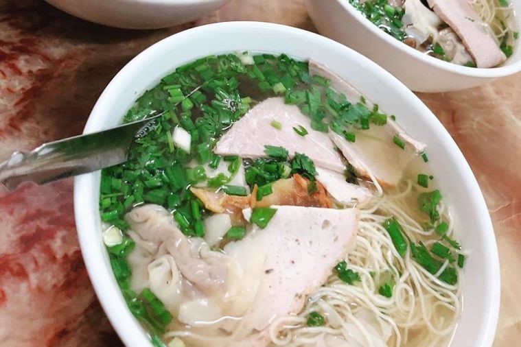 Quán Dũng Oanh Mì Vằn Thắn - Hạ long