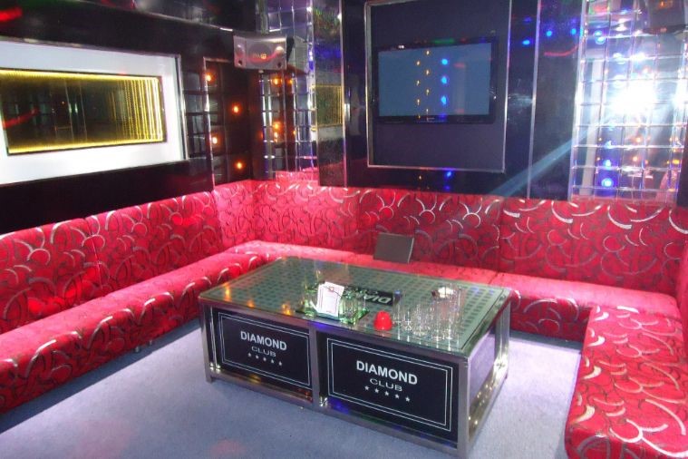 Karaoke Diamond Club - Hạ Long