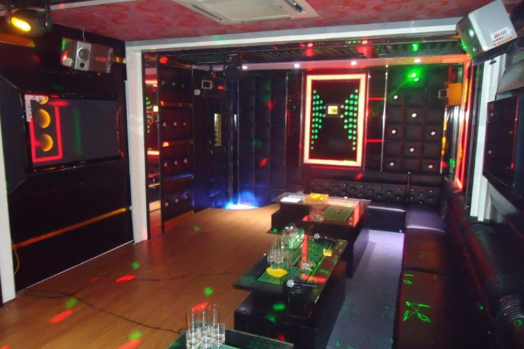 Karaoke Diamond Club - Hạ Long