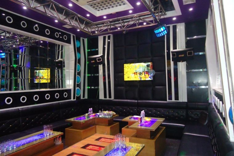 Karaoke Diamond Club - Hạ Long
