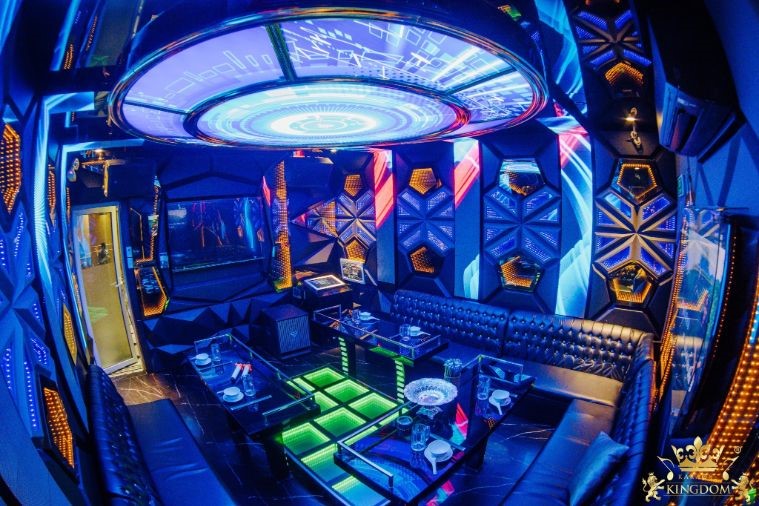 Karaoke Kingdom - Hạ Long