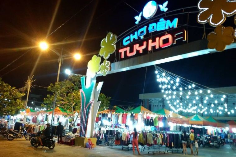Chợ đêm Tuy Hòa - Phú Yên
