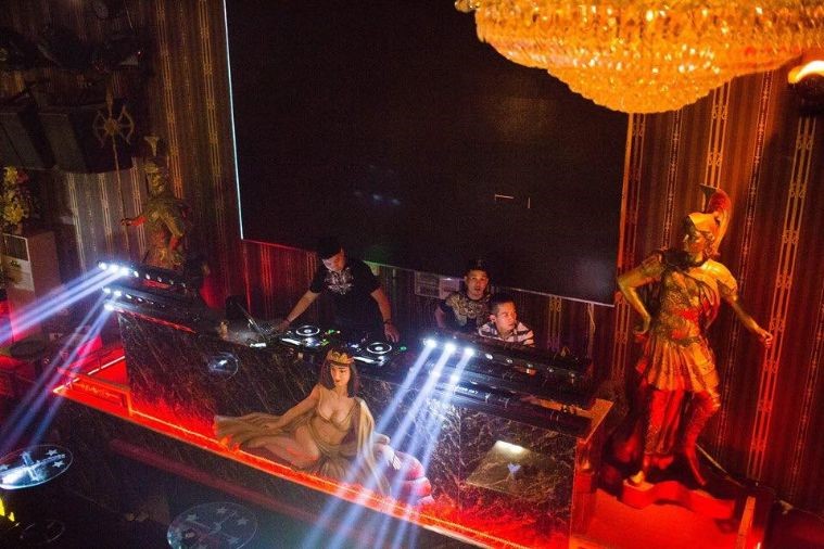 T Bar and Lounge - Phú Yên