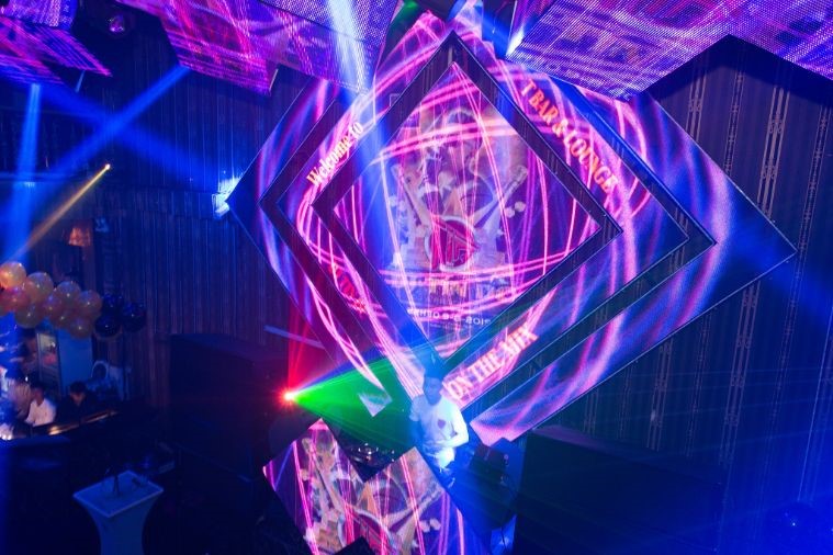 T Bar and Lounge - Phú Yên