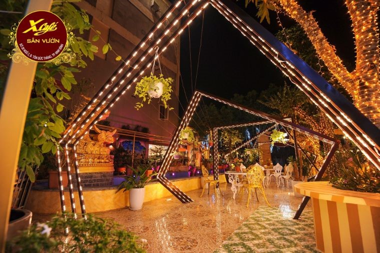 XCafe Sân Vườn - Bar Karaoke - Ninh Bình