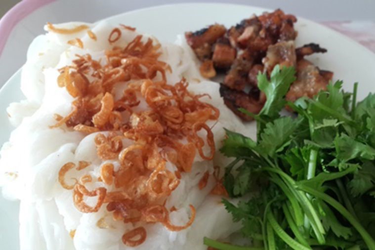 Bánh Cuốn Chả Vân Giang - Ninh Bình