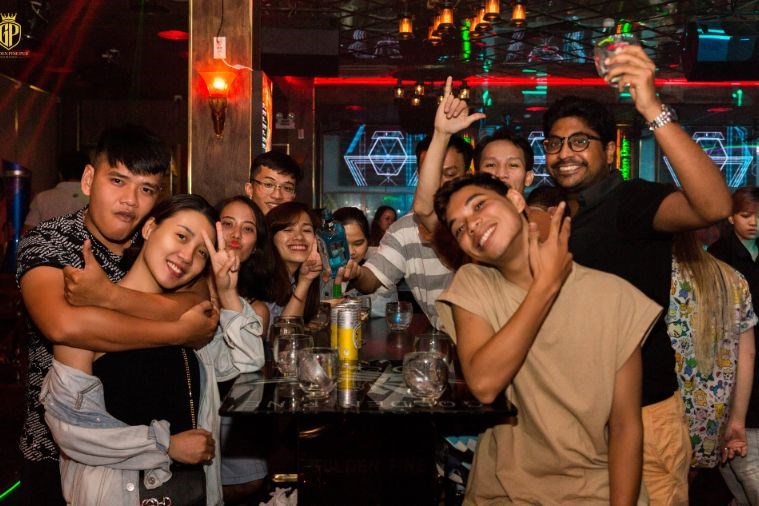 New Golden Pine Pub - Đà Nẵng