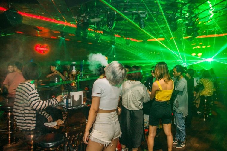 New Golden Pine Pub - Đà Nẵng