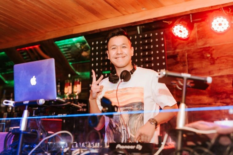 New Golden Pine Pub - Đà Nẵng