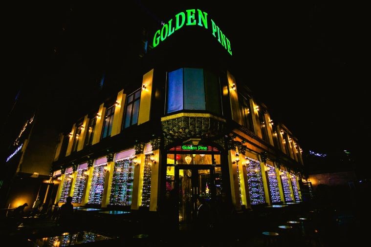 New Golden Pine Pub - Đà Nẵng