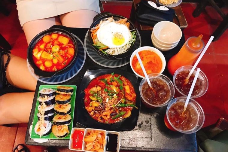 Thế Giới Ăn Vặt TRE XANH - Đà Nẵng