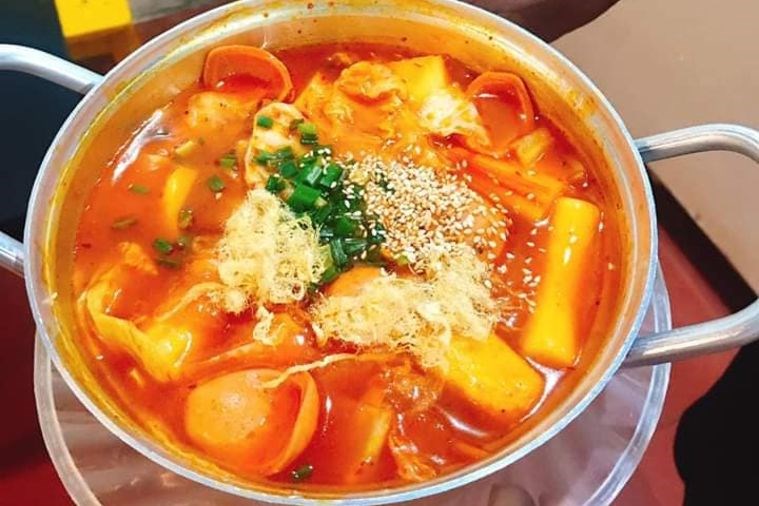 Thế Giới Ăn Vặt TRE XANH - Đà Nẵng