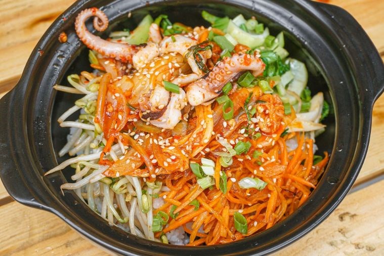 Ăn vặt Tsunami - Đà Nẵng