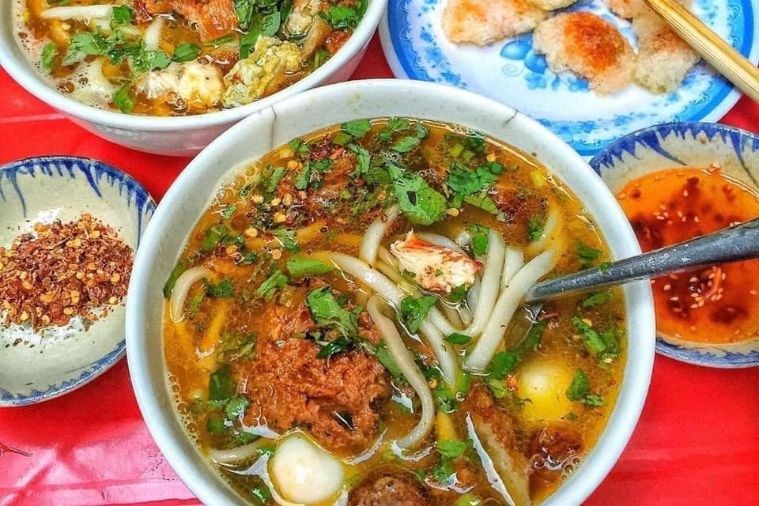 Dì Huê - Bánh Canh & Bột Lọc Chiên - Đà Nẵng