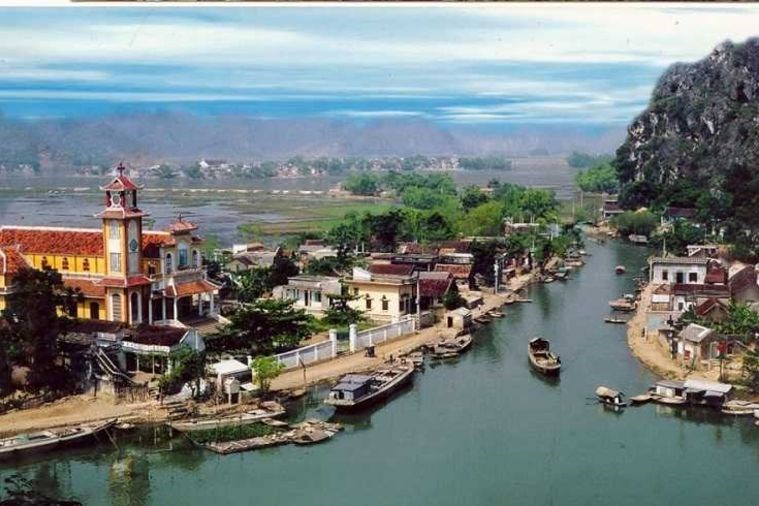 Suối nước nóng khoáng Kênh Gà - Ninh Bình