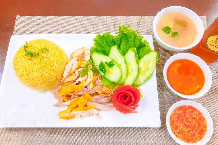 Cơm Gà Đức Nam - Ninh Bình