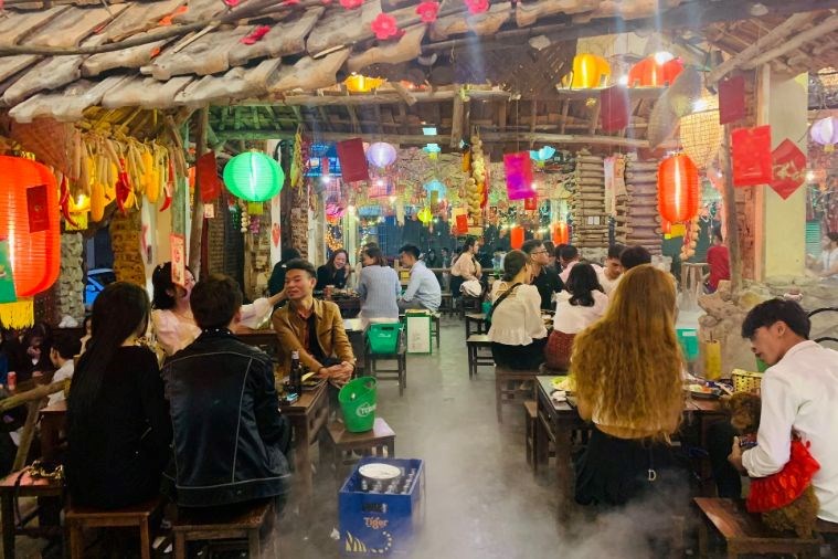 Vĩnh Lạc Trấn - Huế