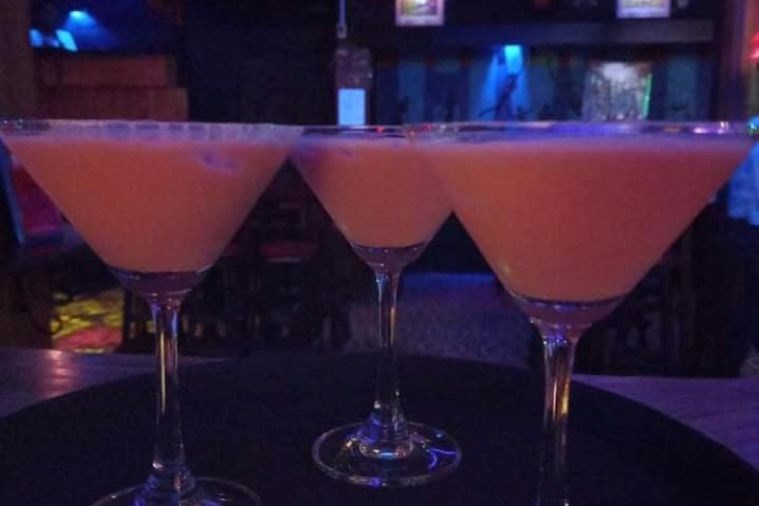 Brown Eyes Bar - Huế