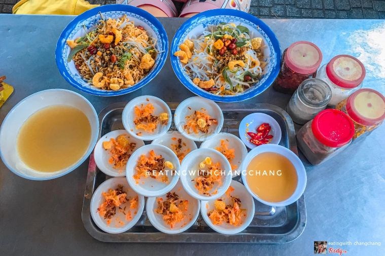 Cơm hến Hoa Đông - Huế