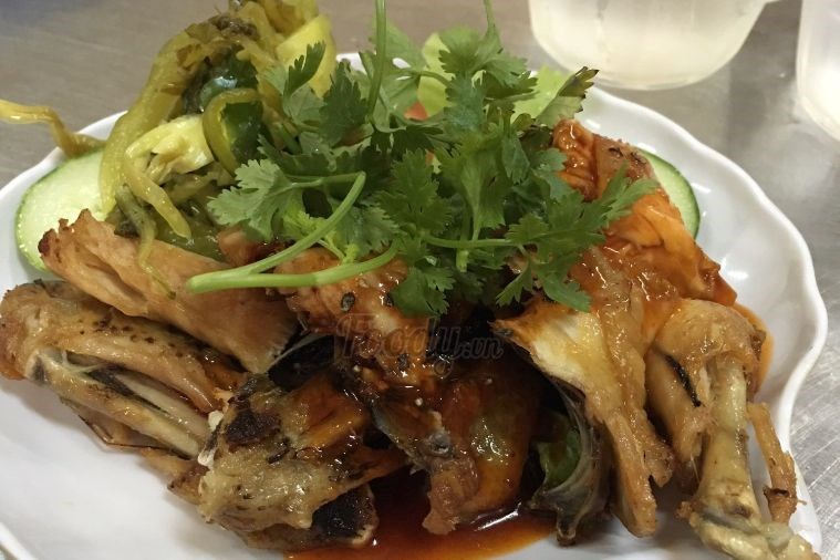 Cơm gà Bùi A Sơn - Huế