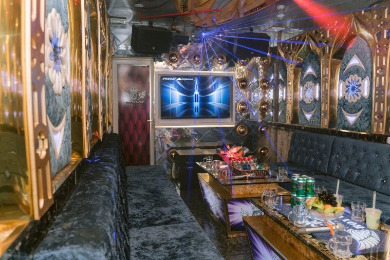 Royal Karaoke - Huế