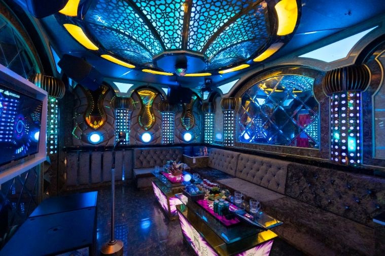 Royal Karaoke - Huế