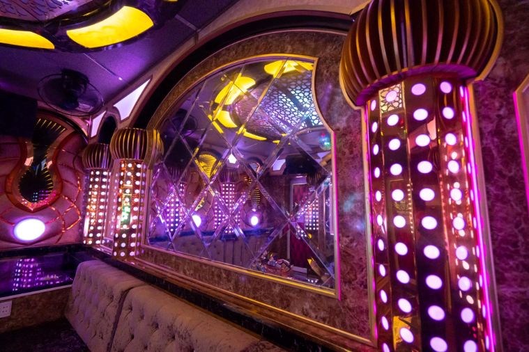 Royal Karaoke - Huế