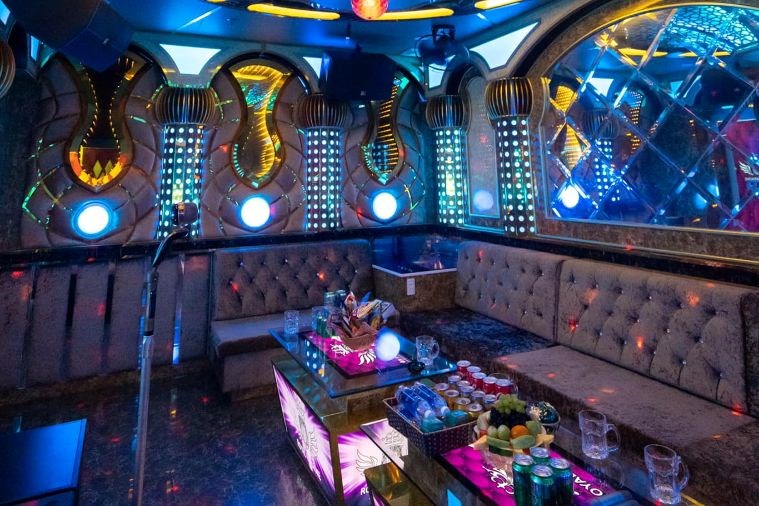 Royal Karaoke - Huế