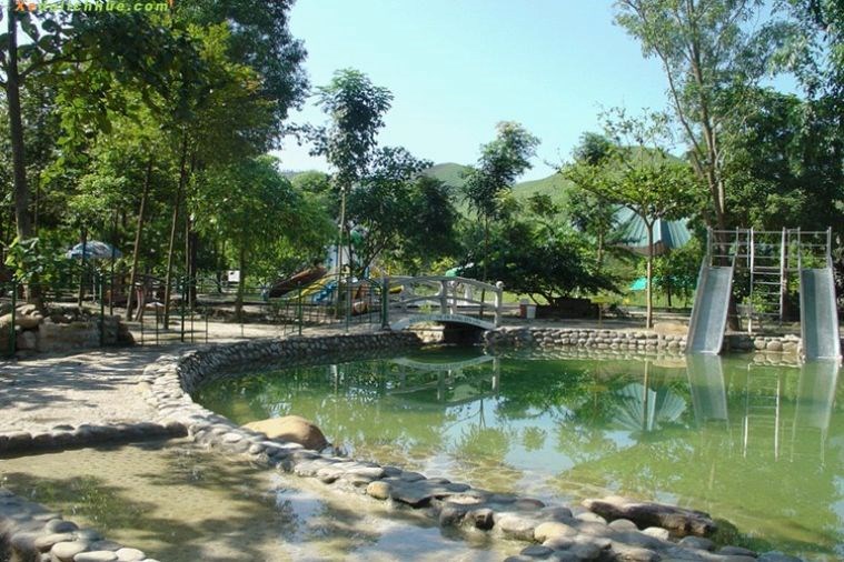 Suối Nước Nóng Alba Thanh Tân - Huế