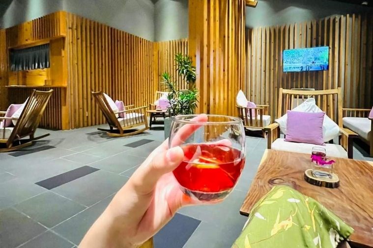 Suối Nước Nóng Alba Thanh Tân - Huế