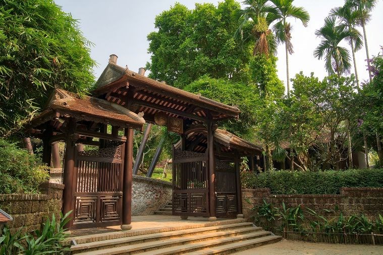 Ancient Hue Garden Houses - Hue
