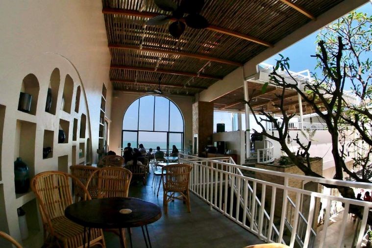 Lightroom Cafe - Vũng Tàu