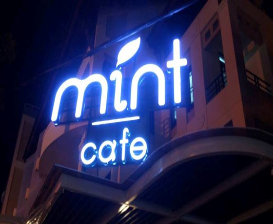Mint Café Studio - Đà Nẵng