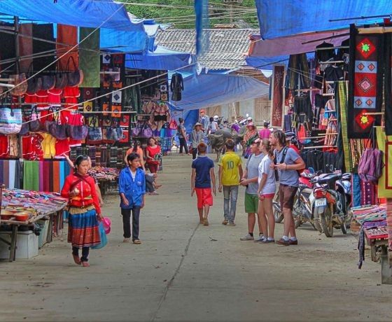Chợ phiên Bắc Hà - Sapa