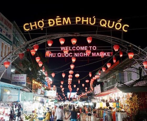 Chợ đêm Bạch Đằng - Phú Quốc