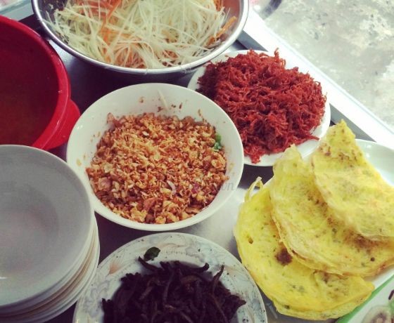 Quán Cố Vân Huế - Hạ Long