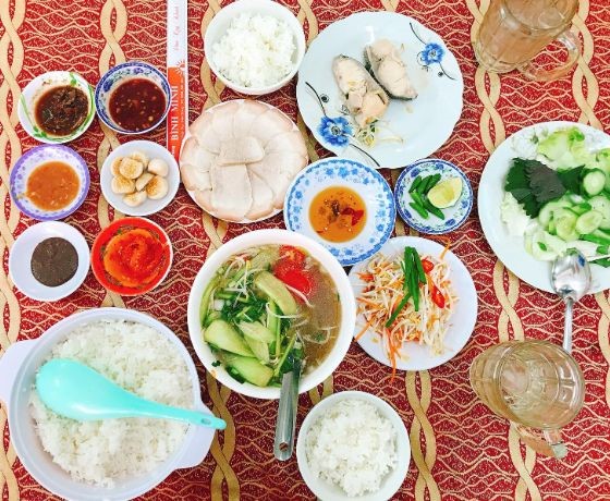 Cơm Bình Minh - Nha Trang