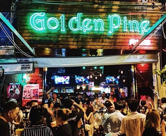 Golden Pine Pub - Đà Nẵng
