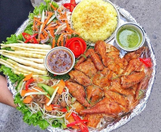 Nhà Hàng Lợn Mẹt Dũng Long - Sapa