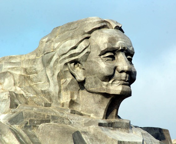 Tượng đài Mẹ Việt Nam Anh Hùng - Hội An