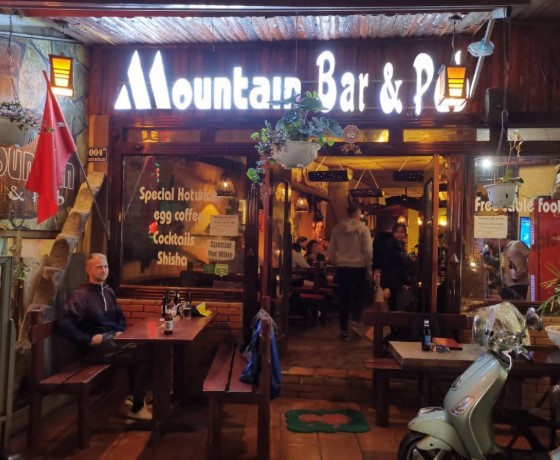 Mountain Bar & Pub - Sapa