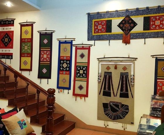 Cửa hàng thổ cẩm Lan Rừng - Sapa