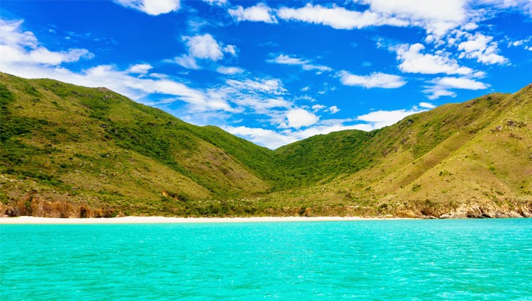 Vẻ đẹp hoang sơ của bãi tắm Kỳ Co